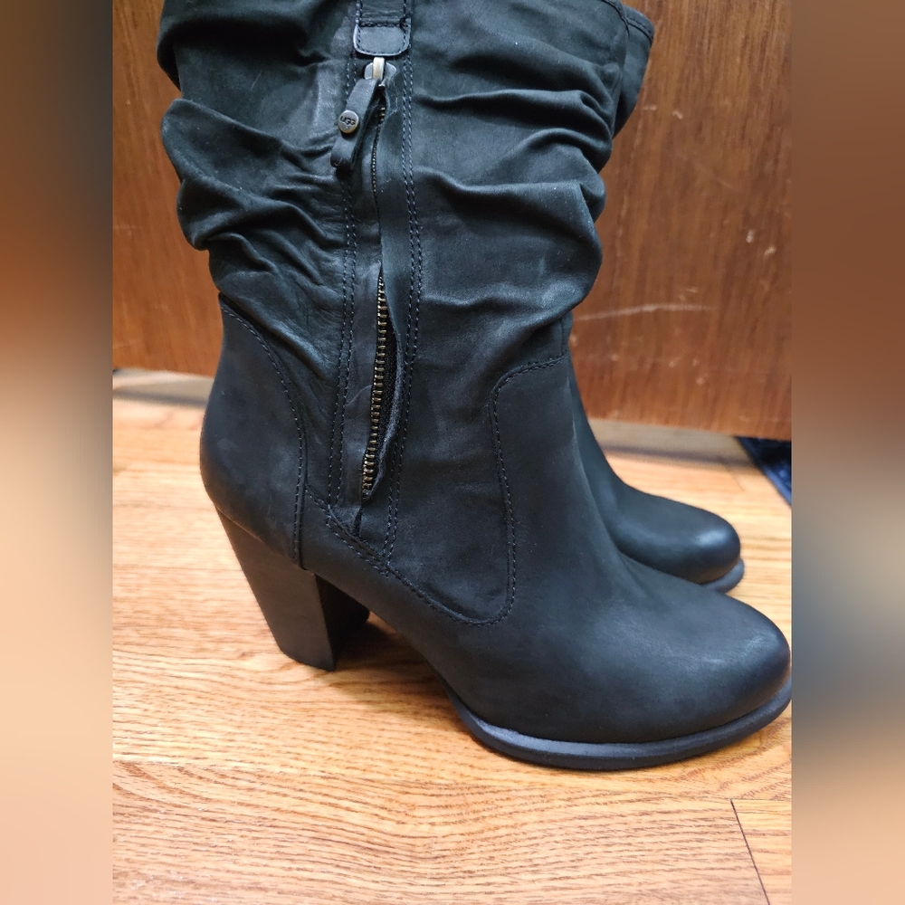 UGG SALE